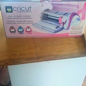 Cricut Cutting Machine